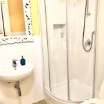 B&B Agora