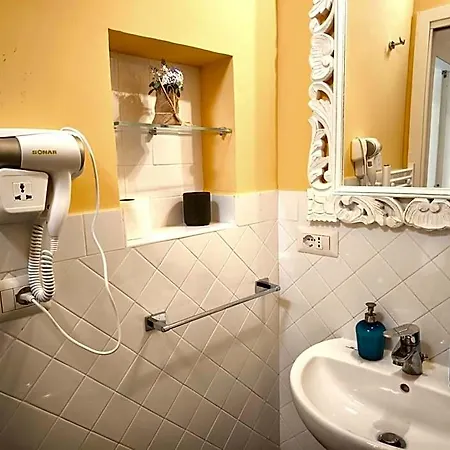 Bed & Breakfast Agora 4*