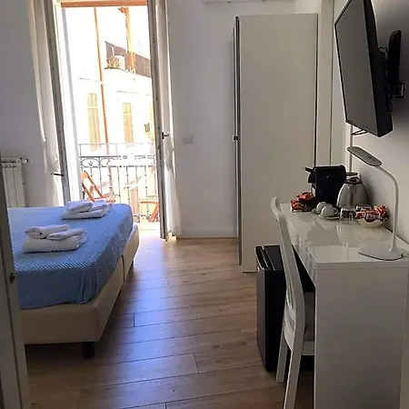 Agora 4* Neapol