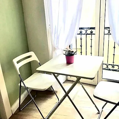 Agora