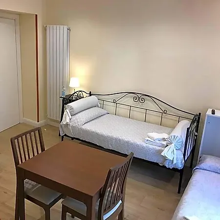 Agora