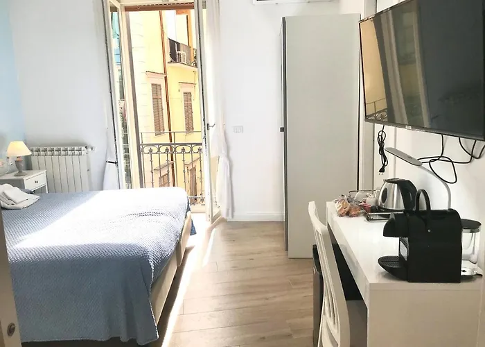 Agora Bed and Breakfast 4*