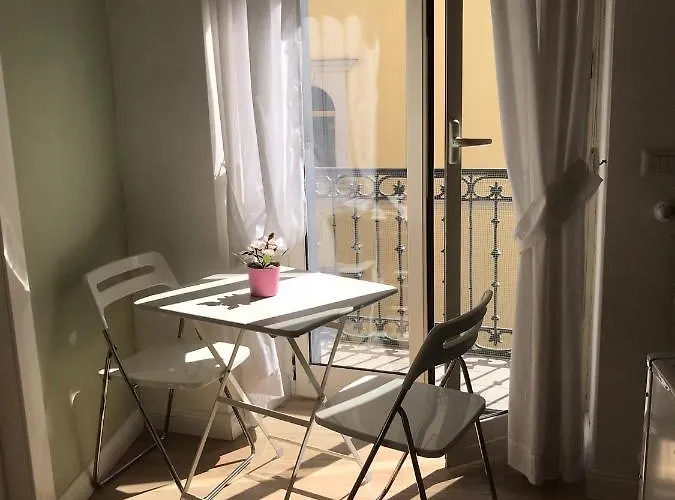Bed and Breakfast Agora 4*
