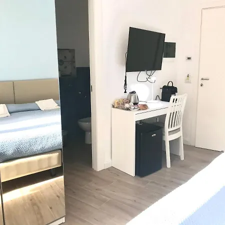 Agora Bed & Breakfast 4*