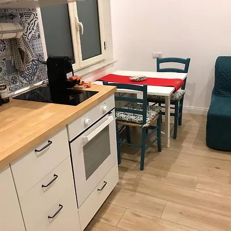 Agora Bed & Breakfast 4*